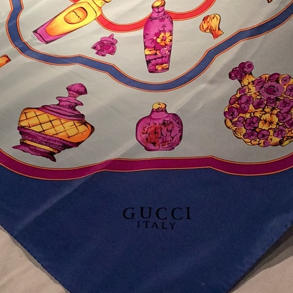 Vintage Gucci Floral Perfume Bottle Silk Scarf RARE - Picture 2 of 4